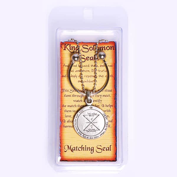 Key-holder-with-Pewter-Seal-for-Inc--Chain---Matching